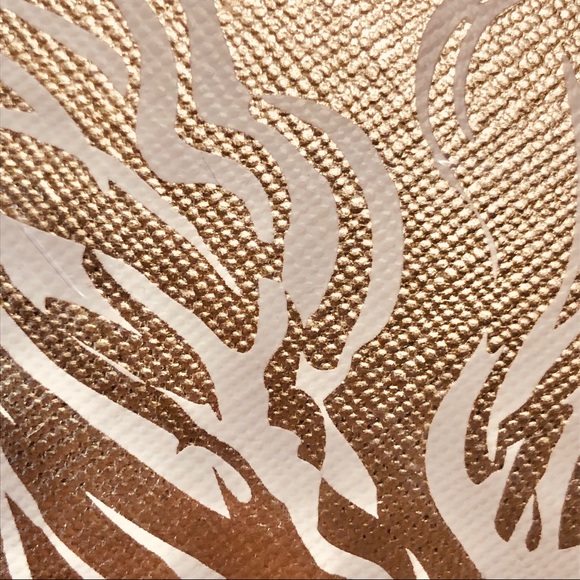 Lilly Pulitzer Agenda Cover NWT Palms Gold - Picture 5 of 11